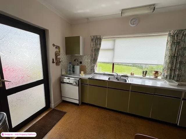 Detached house for Sale in Miltown Malbay, Clare