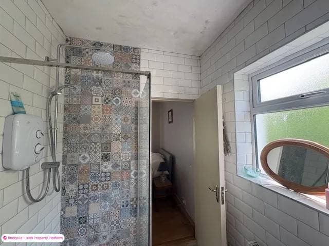 Detached house for Sale in Ennis, Clare