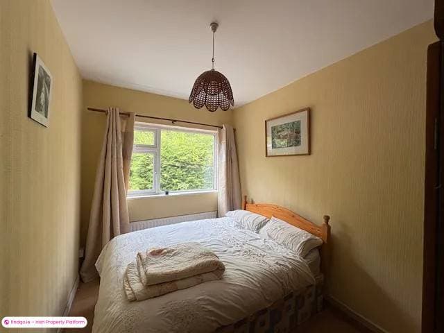 Detached house for Sale in Ennis, Clare