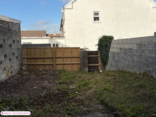 Terraced house for Sale in Ennis, Clare