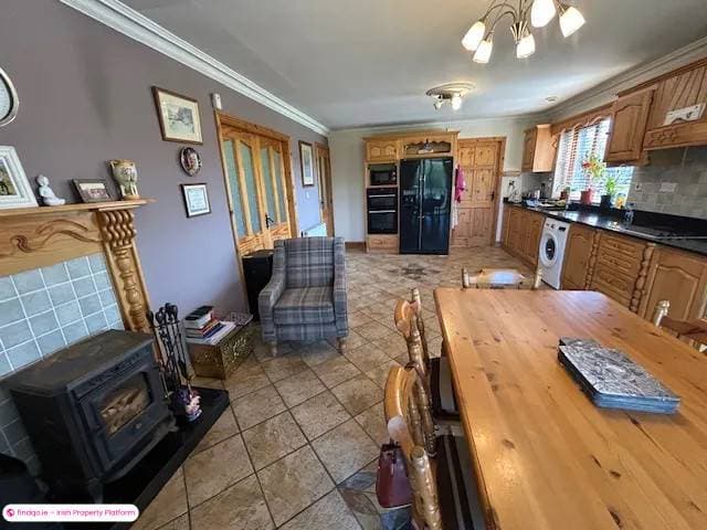 Detached house for Sale in Ennis, Clare