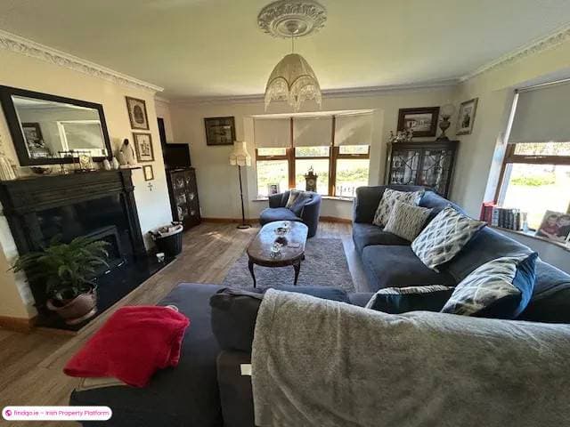 Detached house for Sale in Ennis, Clare