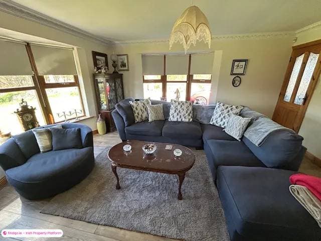 Detached house for Sale in Ennis, Clare