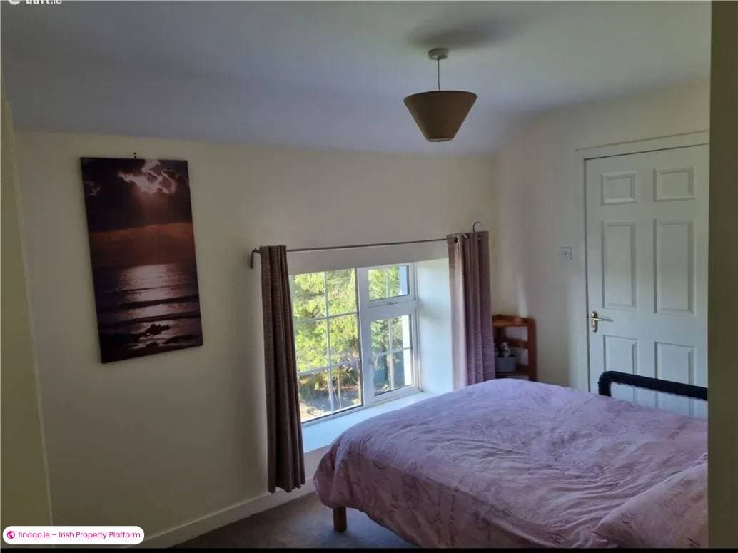 Detached house for Sale in Ennis, Clare