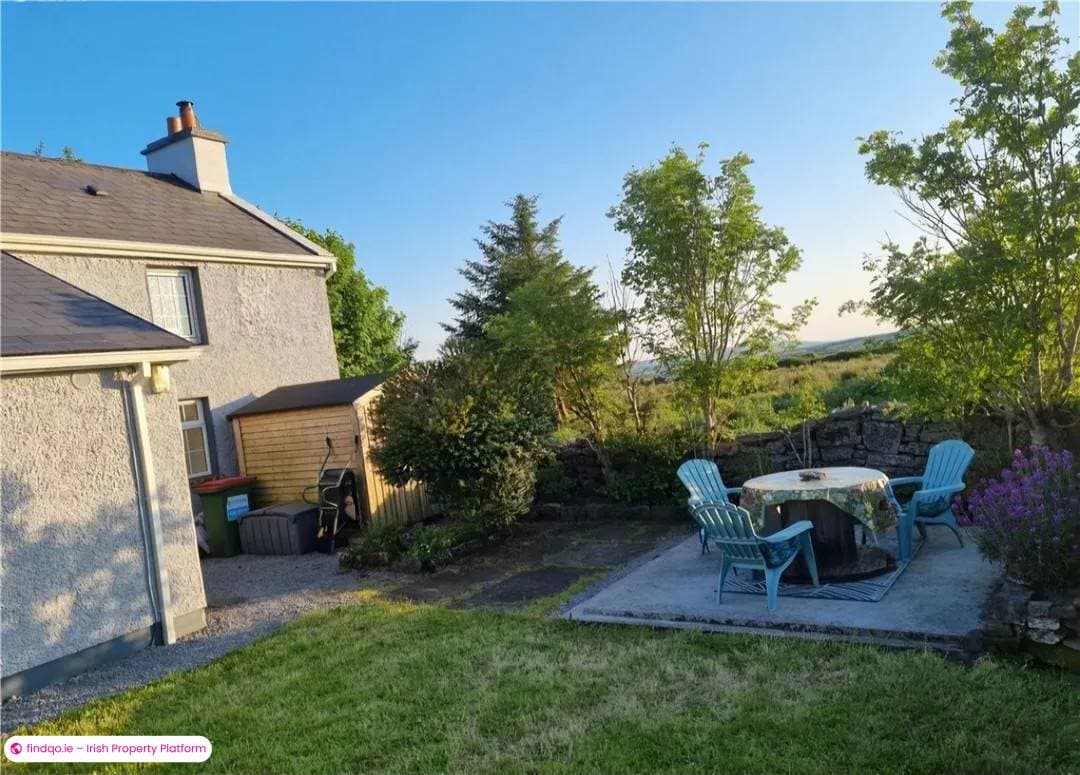 Detached house for Sale in Ennis, Clare