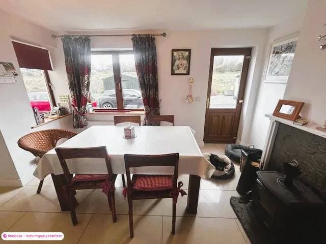 Detached house for Sale in Ennis, Clare