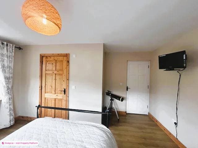 Detached house for Sale in Ennis, Clare