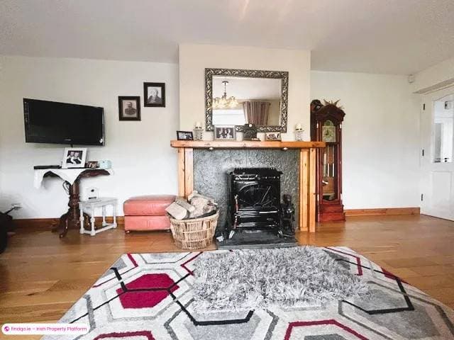 Detached house for Sale in Ennis, Clare