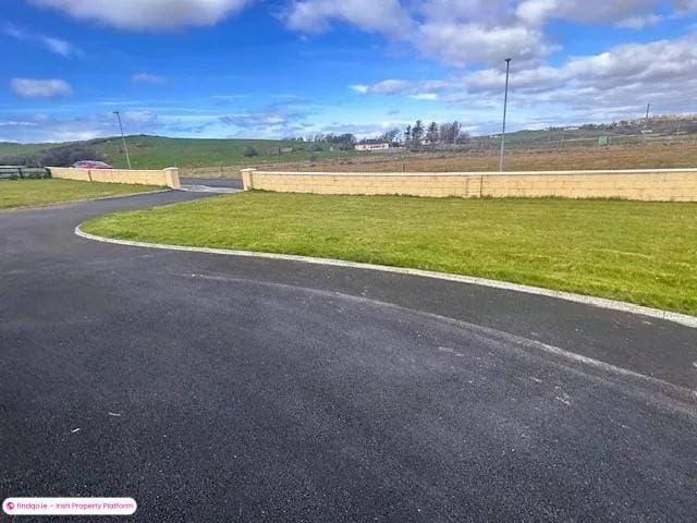 Detached house for Sale in Ennis, Clare