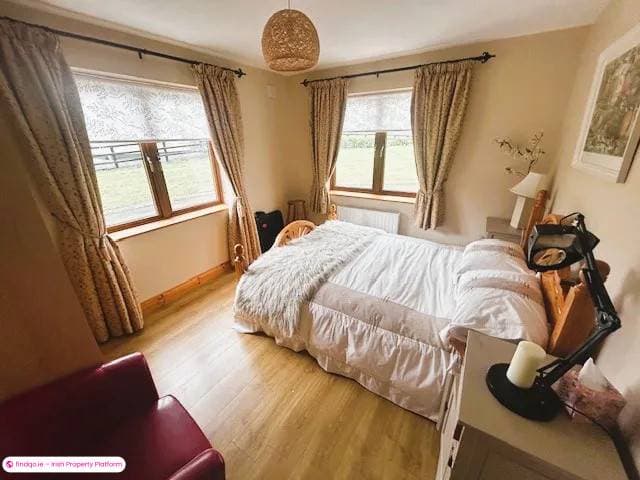 Detached house for Sale in Ennis, Clare