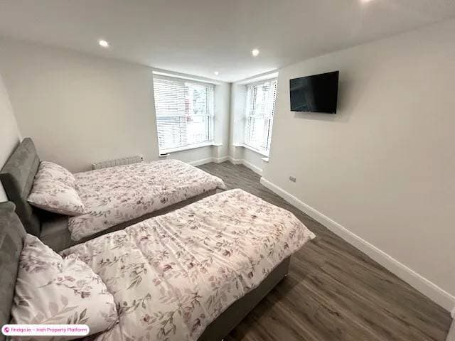 End of terrace house for Sale in Ennis, Clare