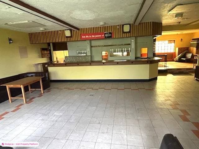 Semi-detached house for Sale in Ennis, Clare