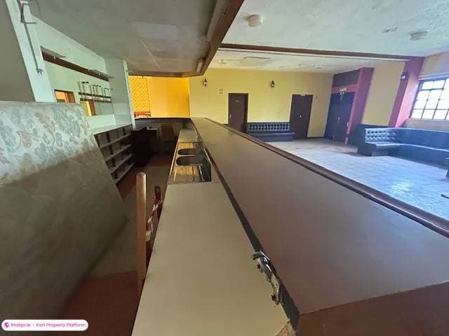 Semi-detached house for Sale in Ennis, Clare