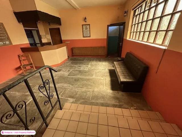 Semi-detached house for Sale in Ennis, Clare