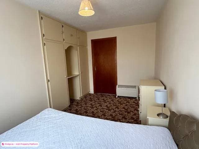 Semi-detached house for Sale in Ennis, Clare