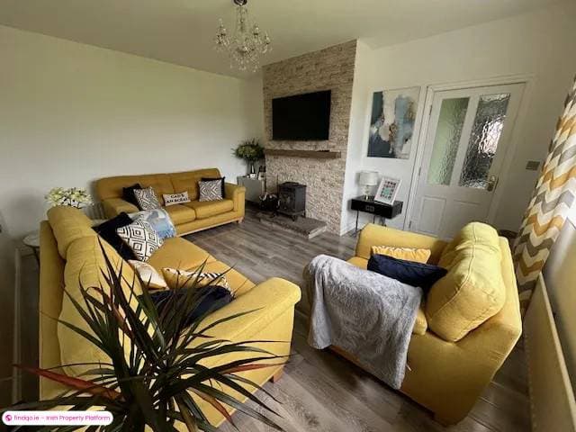 Detached house for Sale in Ennis, Clare