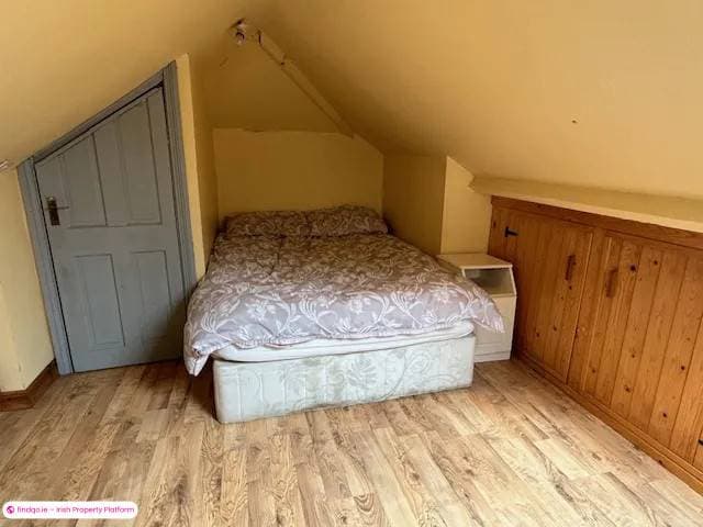 Detached house for Sale in Ennis, Clare