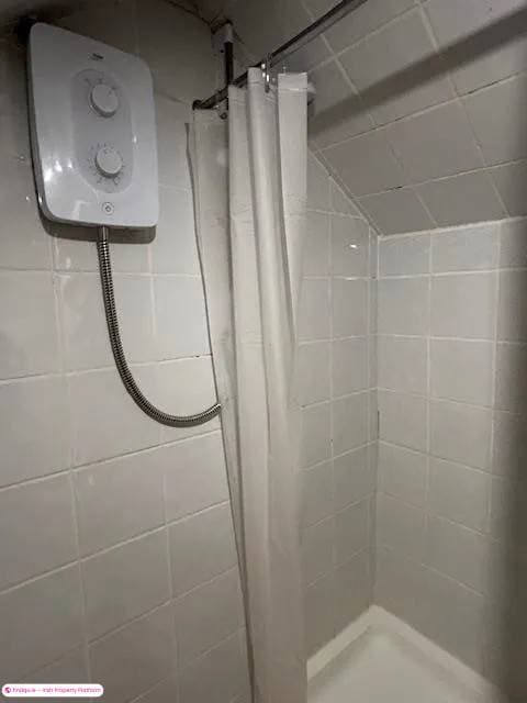 Detached house for Sale in Ennis, Clare