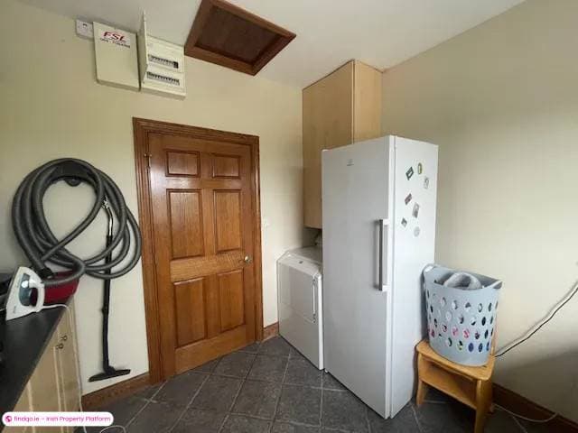 Detached house for Sale in Doonbeg, Clare