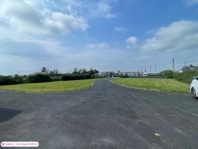 Detached house for Sale in Doonbeg, Clare