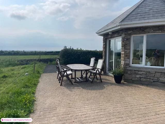Detached house for Sale in Doonbeg, Clare