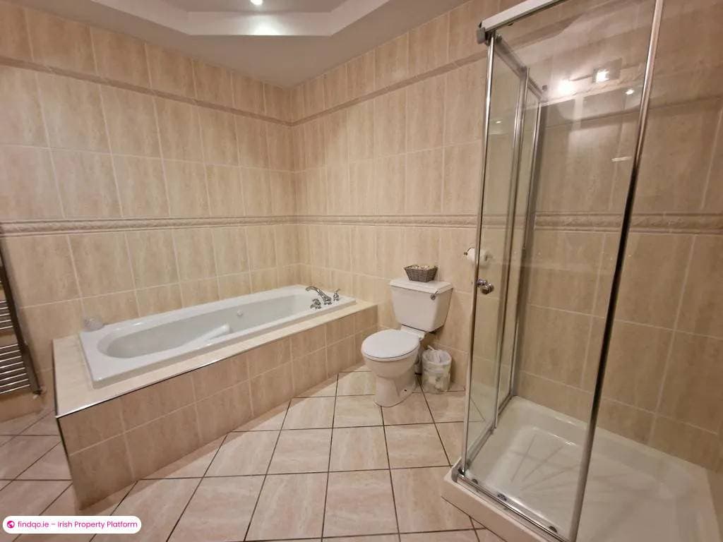 Detached house for Sale in Doonbeg, Clare