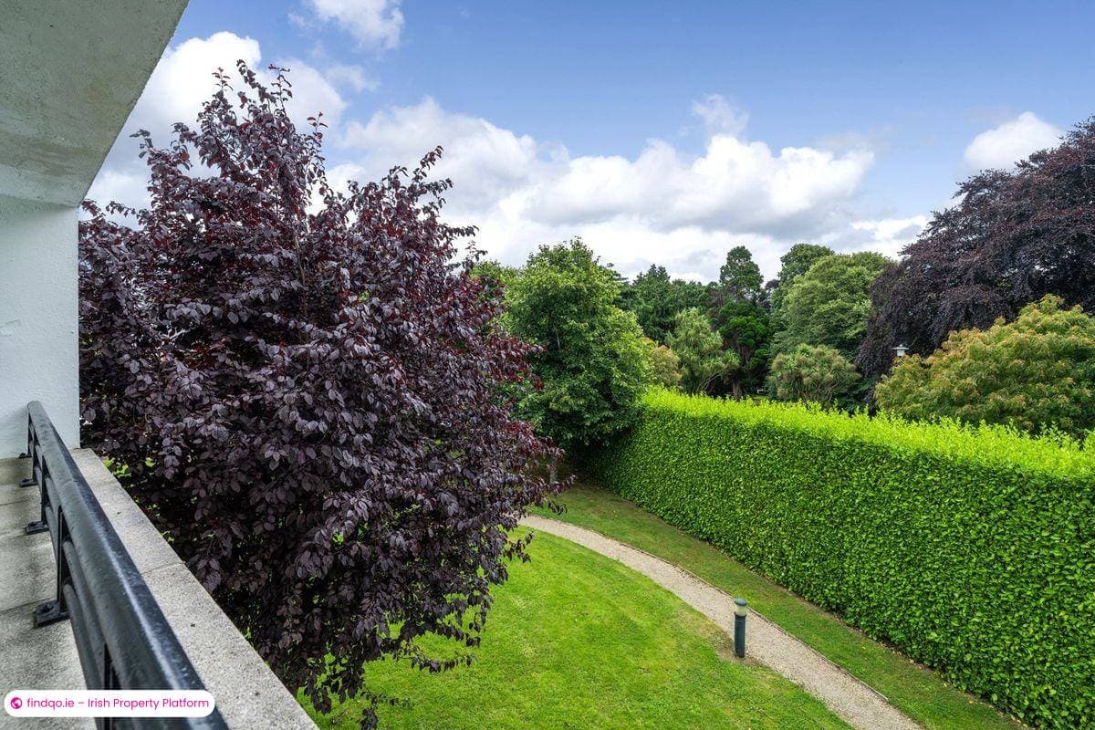 Apartment for Sale in Dublin 18