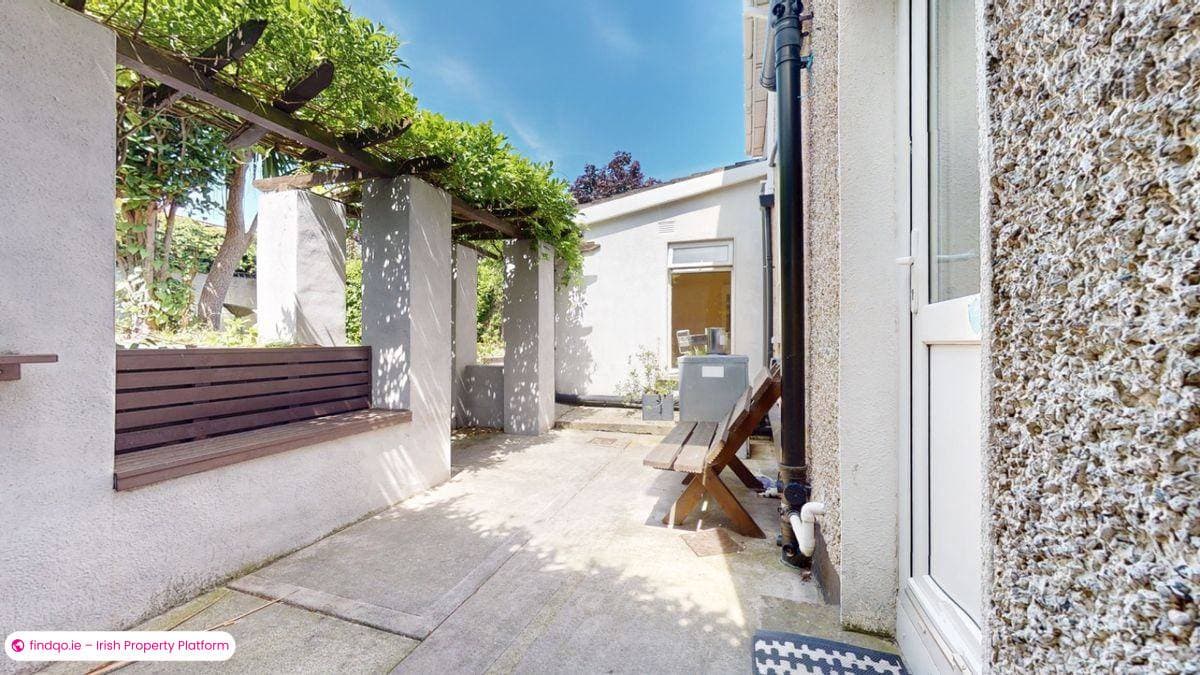 Detached house for Sale in Portmarnock, Dublin (County)