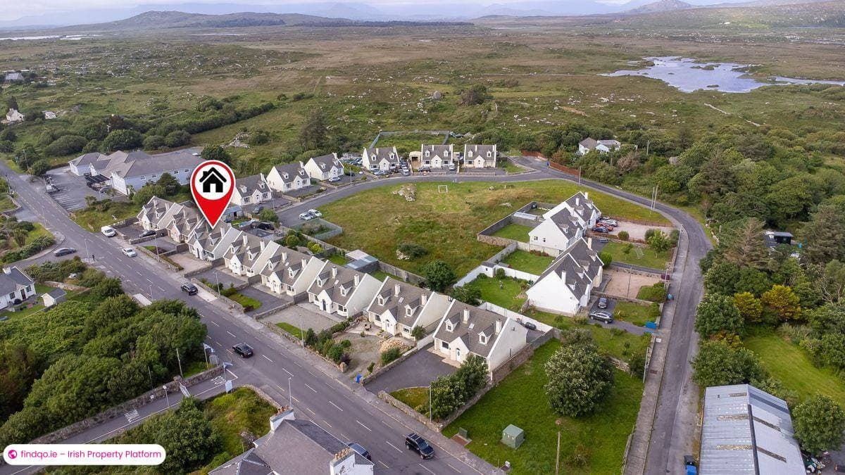 Detached house for Sale in Carna, Galway, H91 YWD3