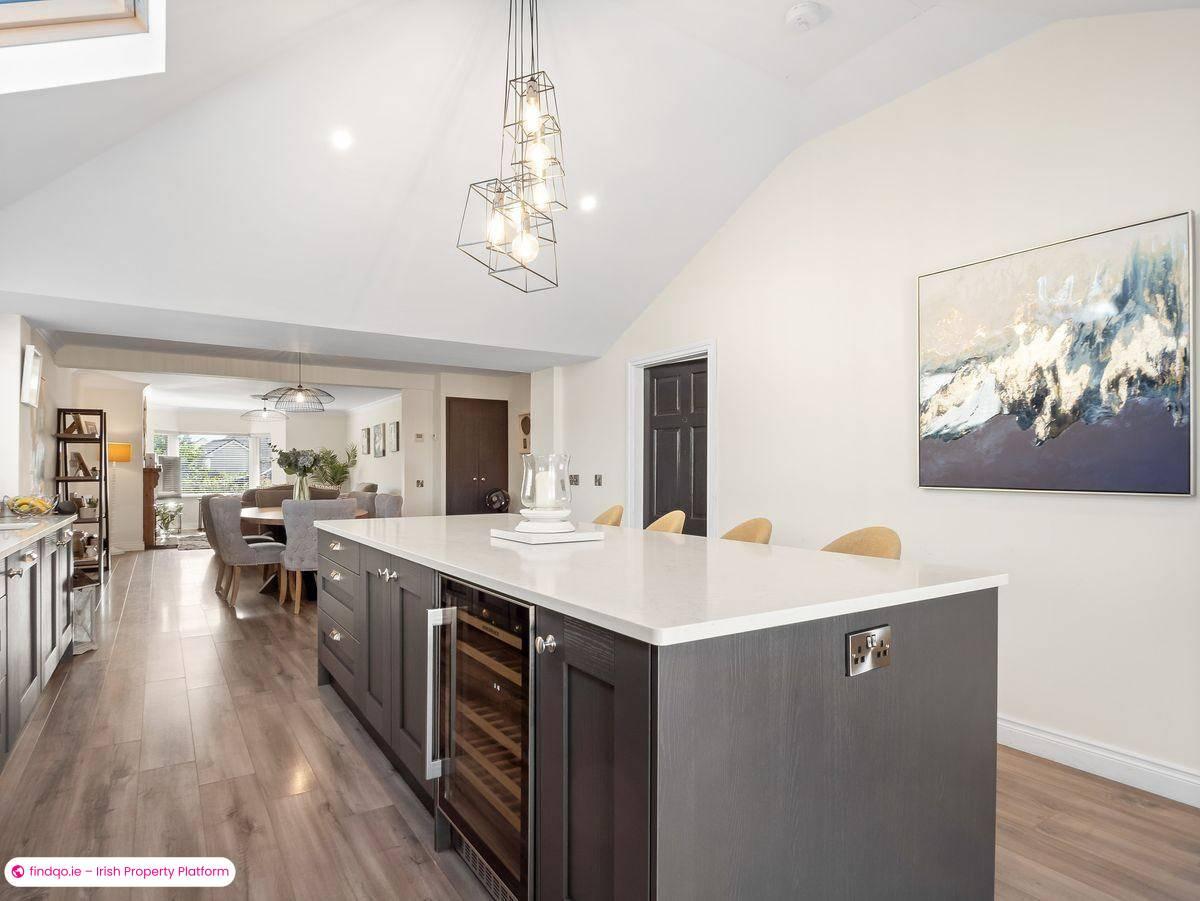 Detached house for Sale in Carna, Galway, H91 YWD3