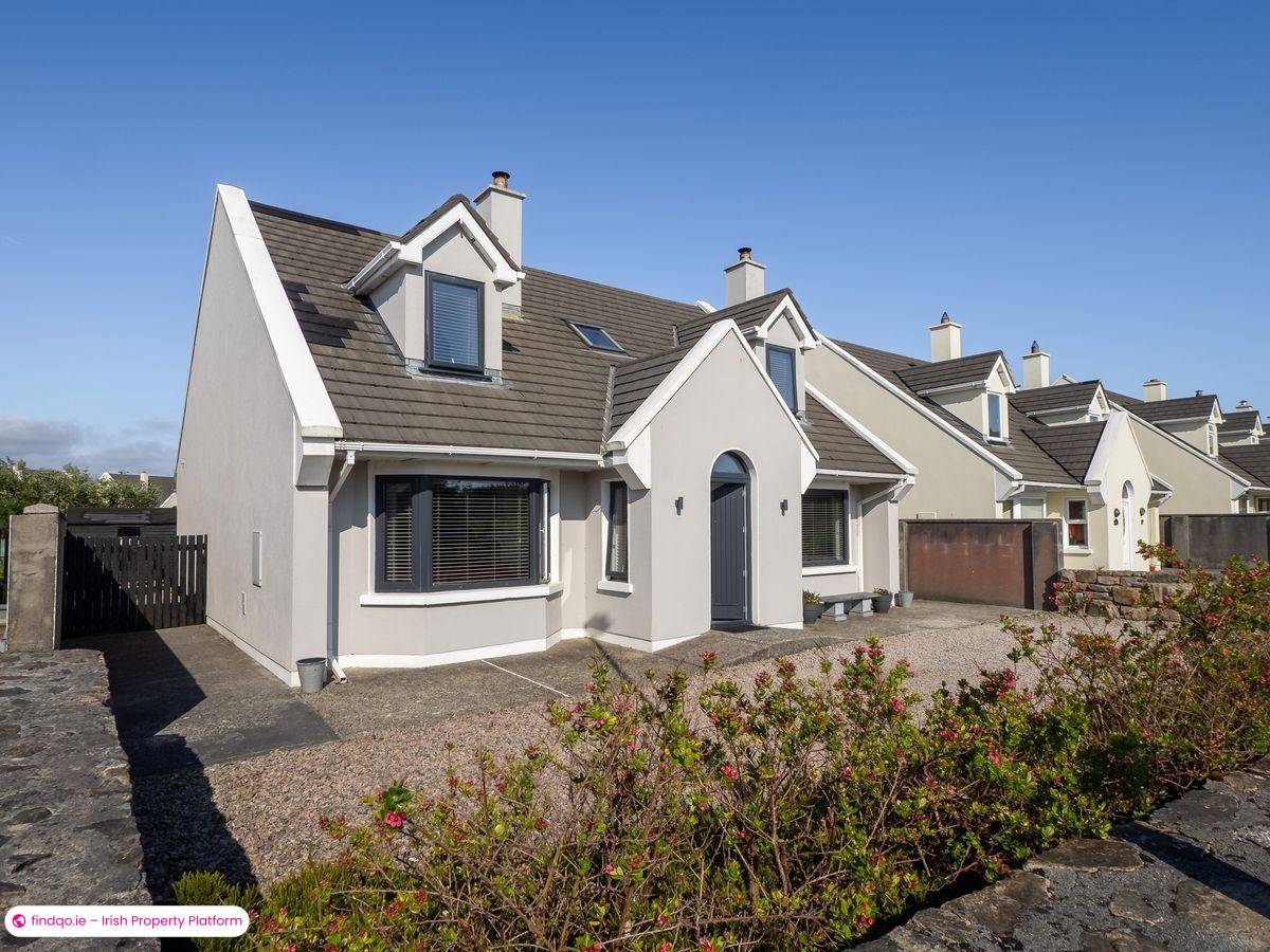 Detached house for Sale in Carna, Galway, H91 YWD3