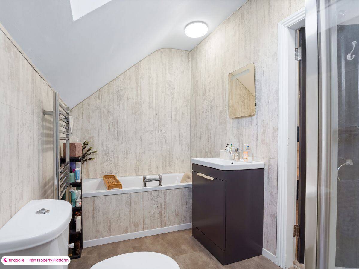 Detached house for Sale in Carna, Galway, H91 YWD3