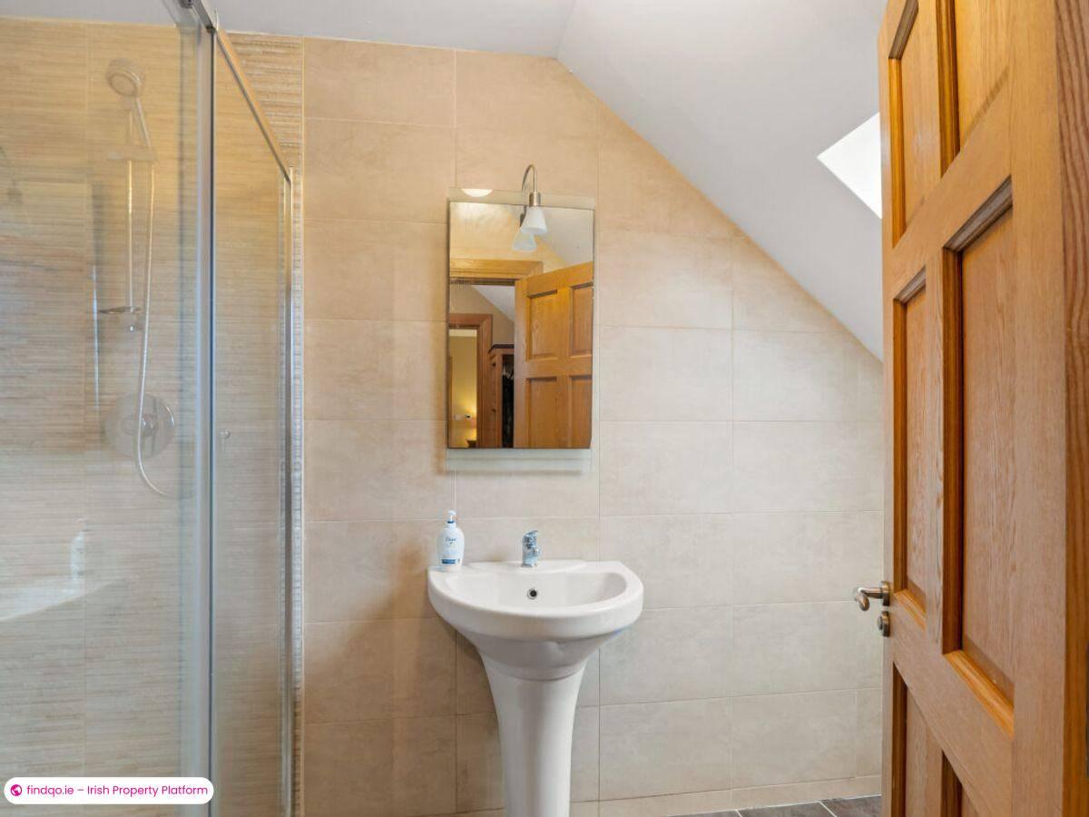 Detached house for Sale in Cleggan, Galway, H71 F857