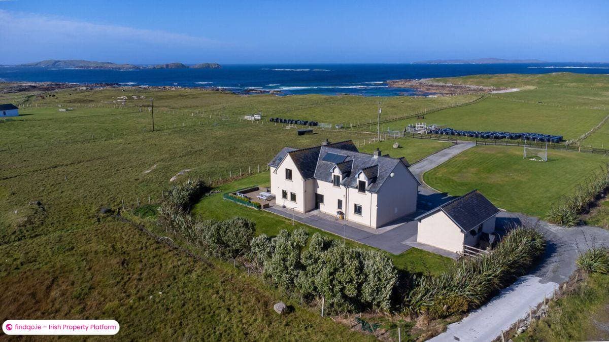 Detached house for Sale in Cleggan, Galway, H71 F857