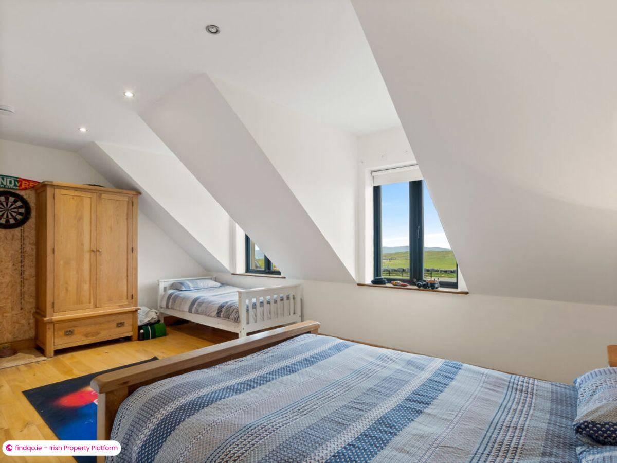 Detached house for Sale in Cleggan, Galway, H71 F857