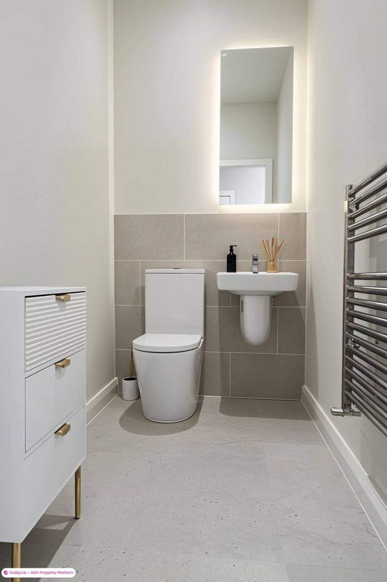 Terraced house for Sale in Dublin 18