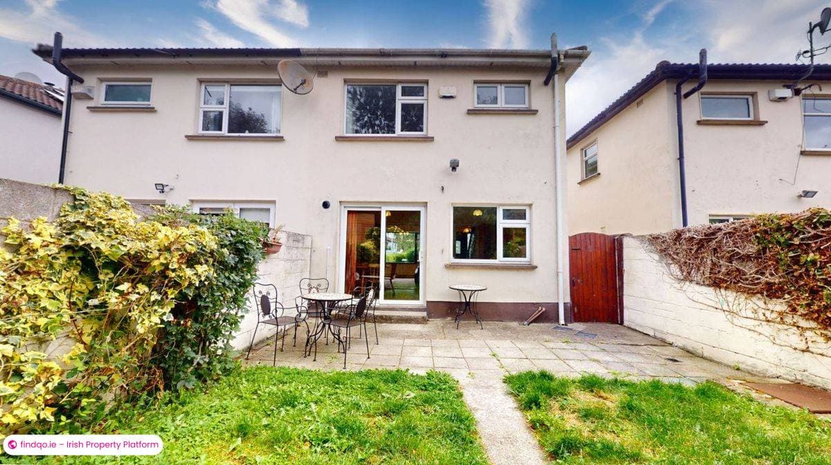 Semi-detached house for Sale in Swords, Dublin (County)