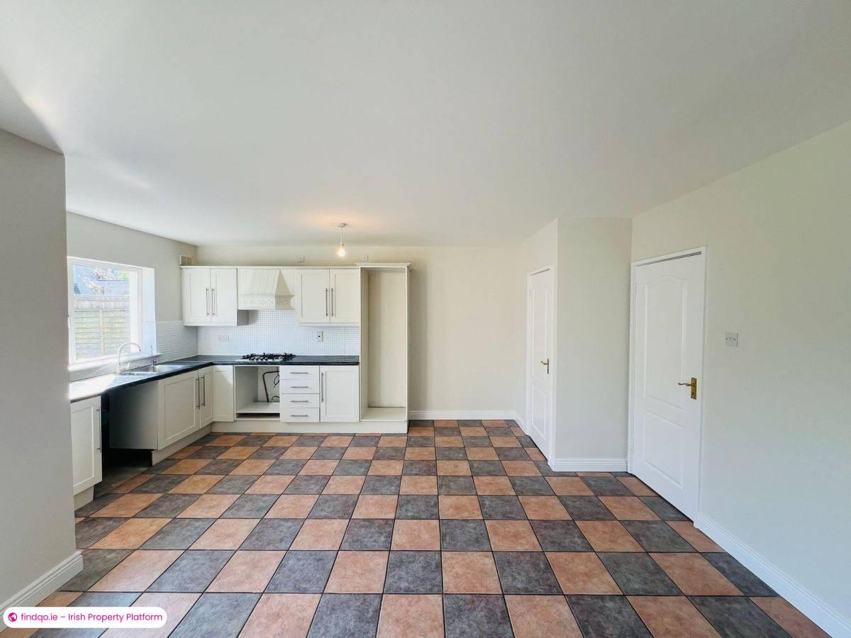 Semi-detached house for Sale in Swords, Dublin (County)