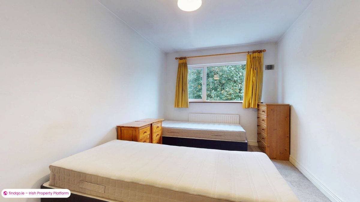 Terraced house for Sale in Swords, Dublin (County)