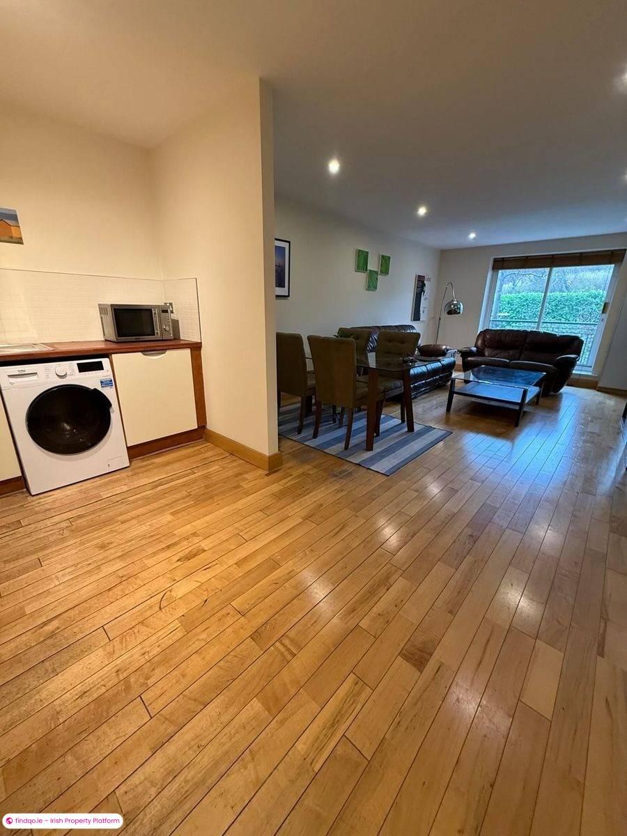 3 Bedroom Apartment for Rent in Sandyford, Dublin 18
