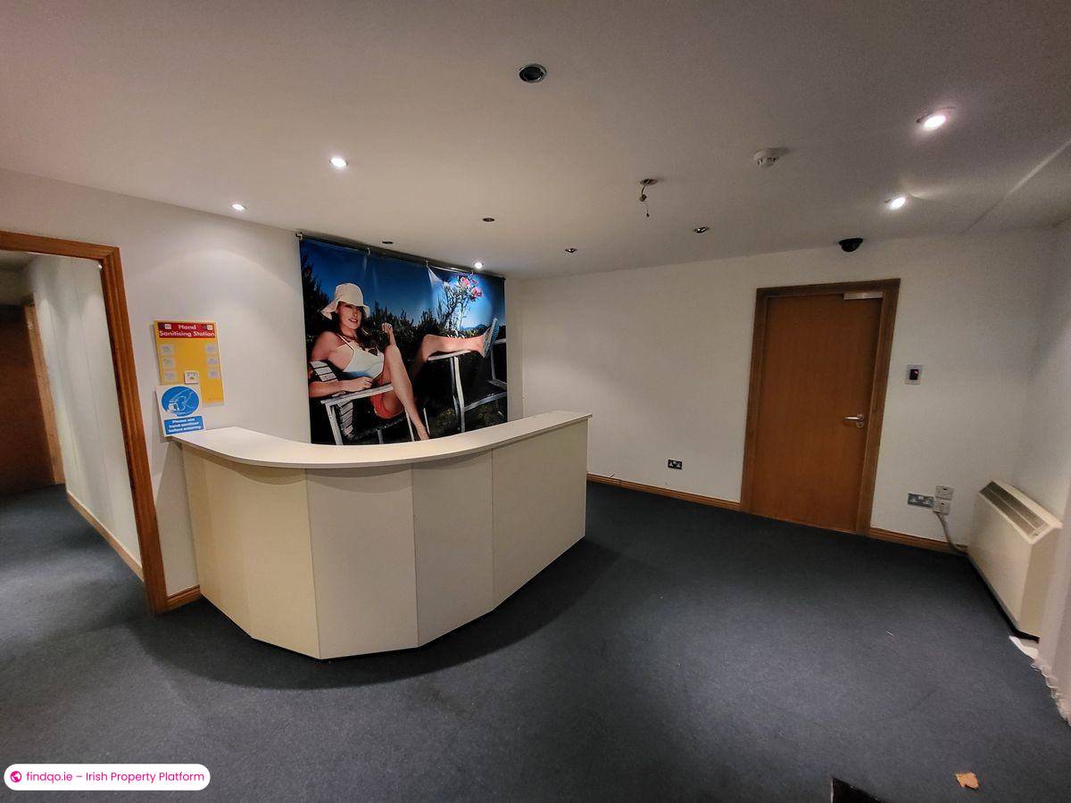 Industrial Unit for Rent in Santry, Dublin 9