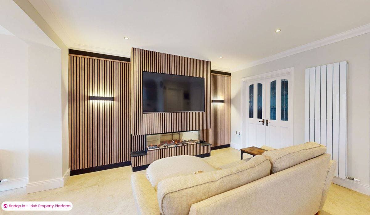 Semi-detached house for Sale in Swords, Dublin (County)