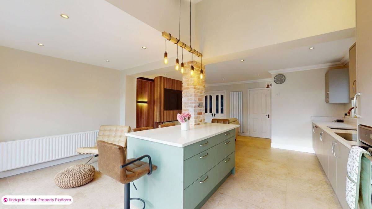 Semi-detached house for Sale in Swords, Dublin (County)