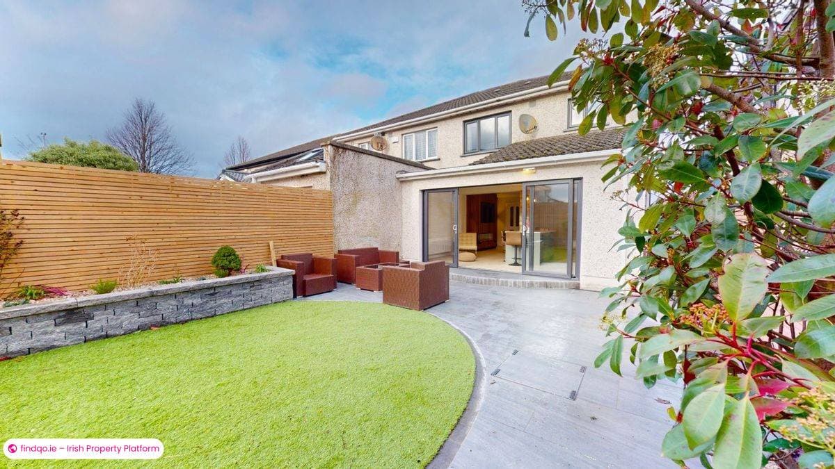 Semi-detached house for Sale in Swords, Dublin (County)