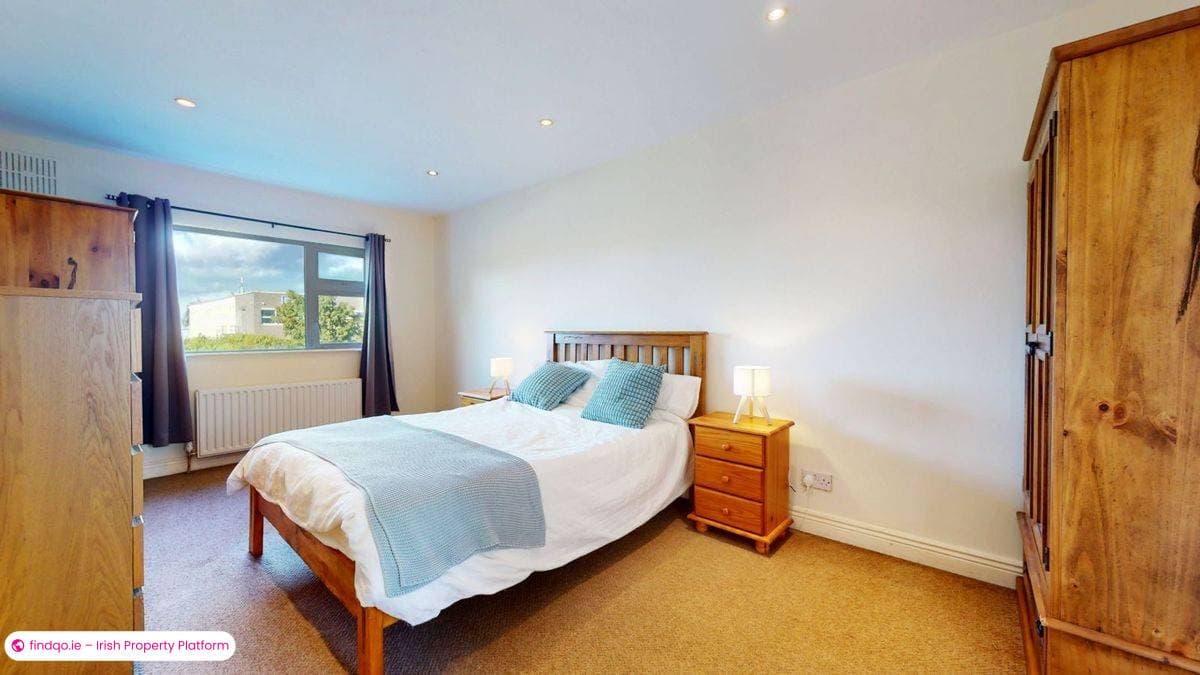 Detached house for Sale in Dublin 5