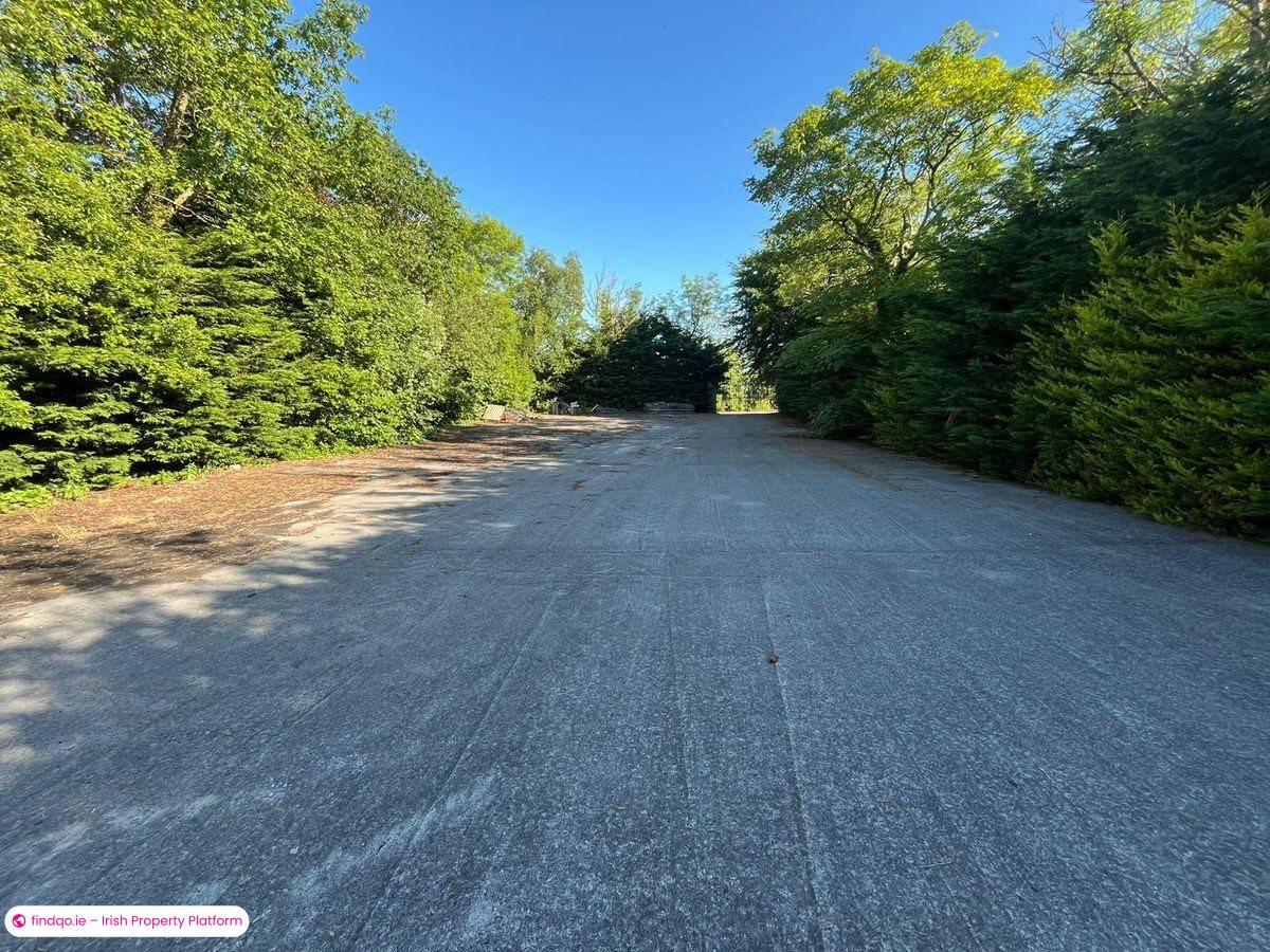 Industrial Unit for Rent in Listowel, Kerry