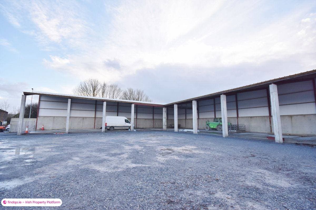 Industrial Unit for Rent in Listowel, Kerry