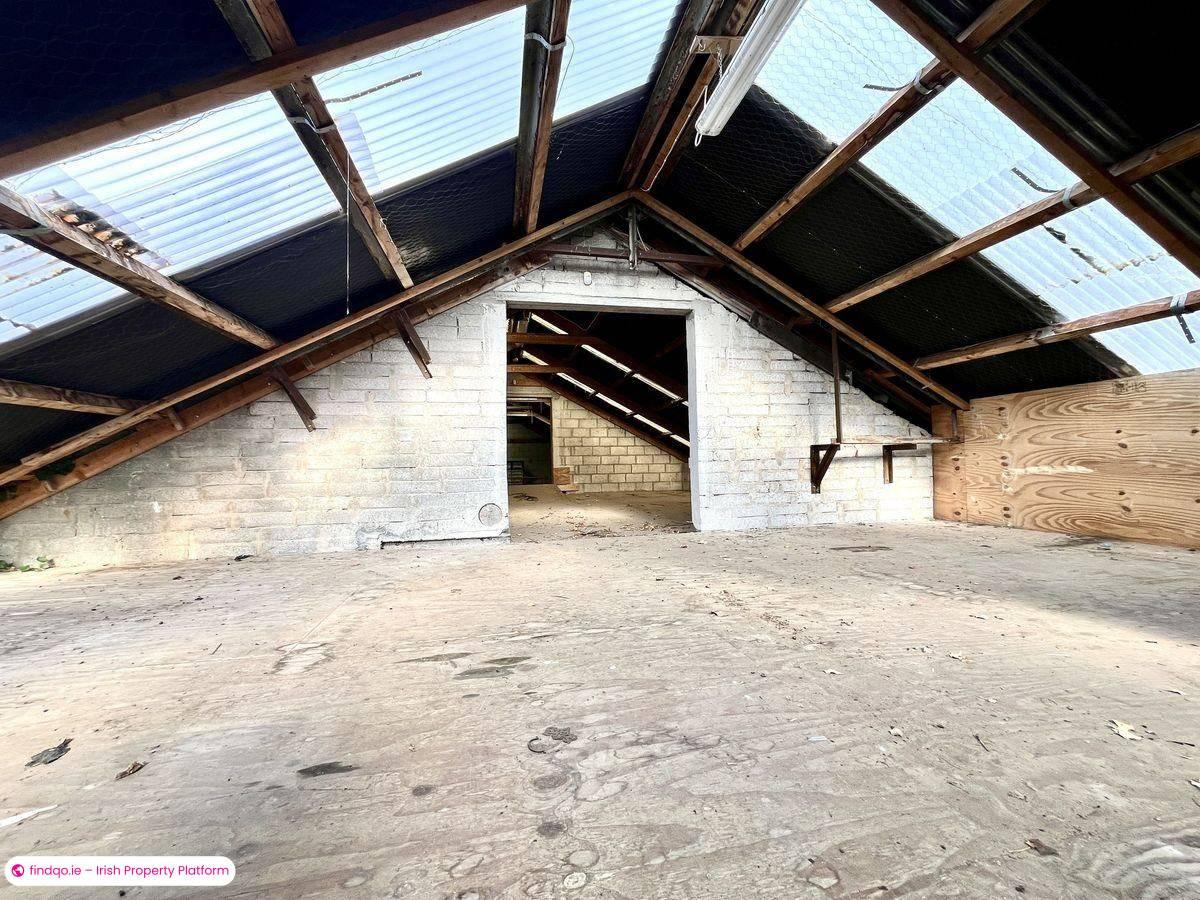 Industrial Unit for Rent in Causeway, Kerry