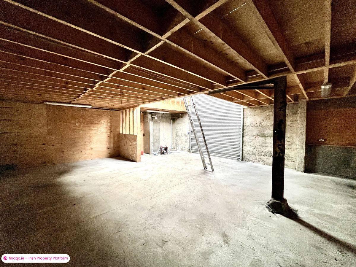Industrial Unit for Rent in Causeway, Kerry