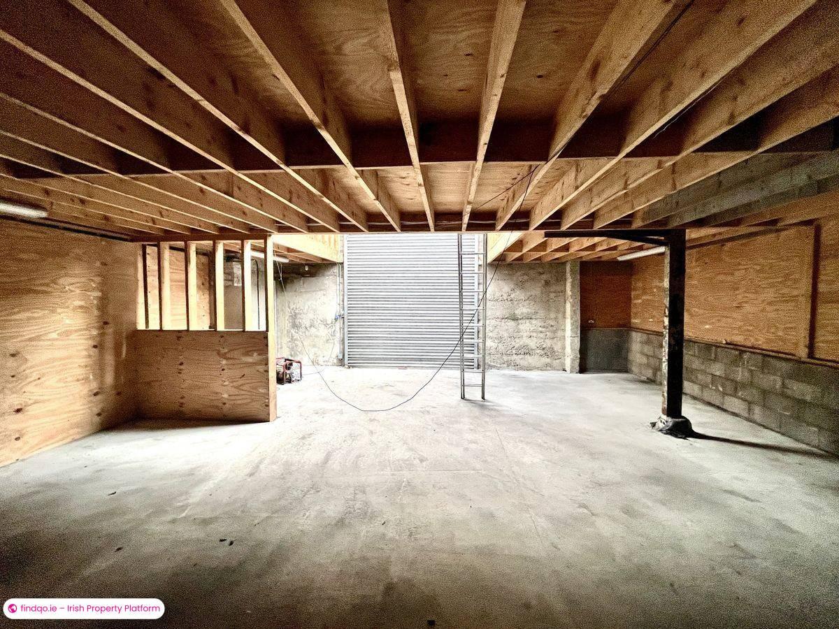 Industrial Unit for Rent in Causeway, Kerry